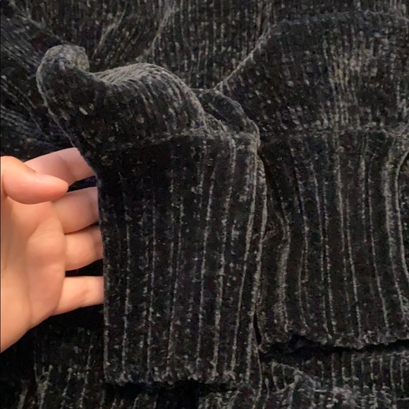 5/$15 Cynthia rowley chenille sweater black - Picture 6 of 6